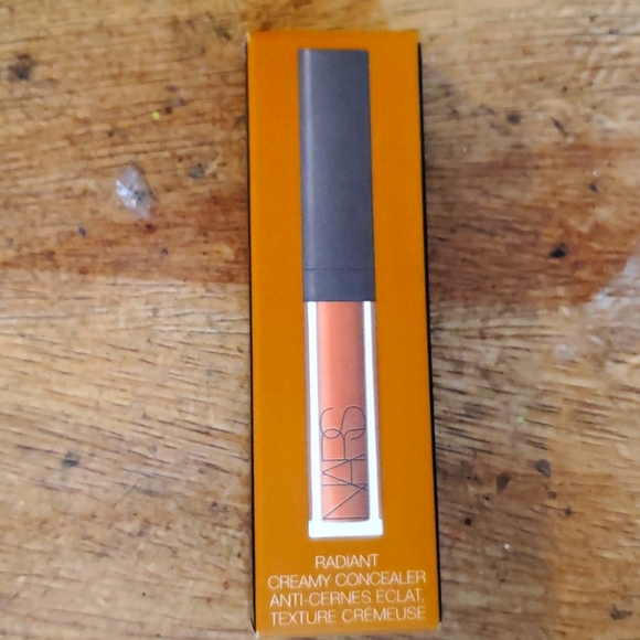 NARS Mini Concealer - Picture 3 of 6